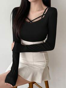 DAZY Women's Solid Color Simple Daily Crossed Strap Long Sleeve T-Shirt - Black - View 4