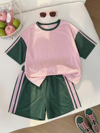 SHEIN 少女背心套装，夏季T恤短裤套装，运动风粉色和深绿色撞色设计，宽松版型，轻薄面料，适合日常穿着、休闲运动或搭配。