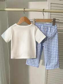SHEIN Playful Pals 2件組嬰幼兒男童純棉水果字母短袖上衣&格紋長褲套裝 藍白條紋 夏季休閒可愛端莊 親子穿搭 - 藍色 - 查看 2
