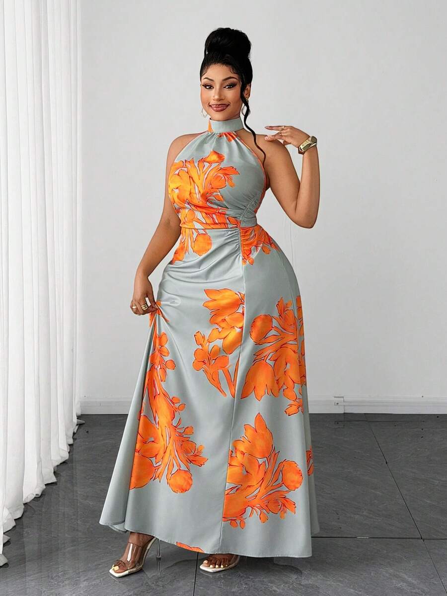 Maweii Vestido de vacaciones con estampado floral, cuello halter y cintura fruncida para tallas grandes - Multicolor - Ver 1