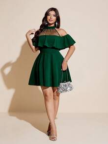 Viva Relle Plus Size Sexy Black Round Neck Halter Exposed Shoulder Sequin Mesh Patchwork Waist Dress - Green - View 2