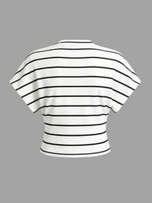 Airaco White Loose Striped Print Round Neck Casual Short Sleeve T-Shirt - White - View 4