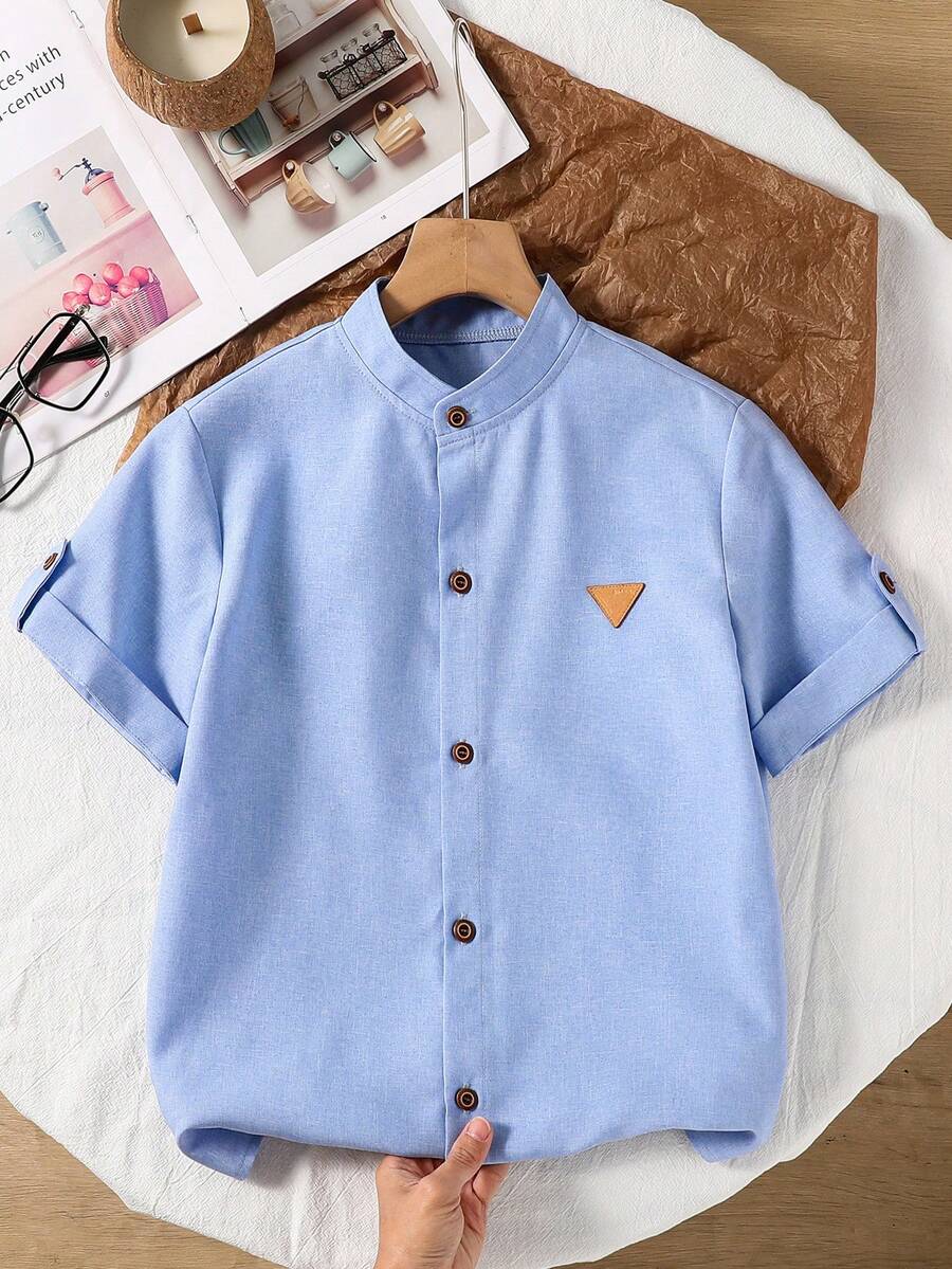 SHEIN Vacaura 1 件 Tween 男孩立领绅士风格纯蓝色休闲短袖衬衫,春夏 - 藍色 - 查看 1