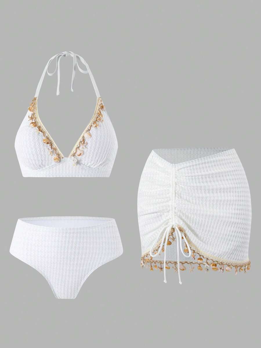 Swim Oasis 2026新款大尺碼純色針織提花V領掛脖胸部包覆貝殼裝飾上衣,搭配高腰三角泳褲或貝殼裝飾下擺高腰裙,修身休閒海灘度假泳裝套裝女款 - 白色 - 查看 1