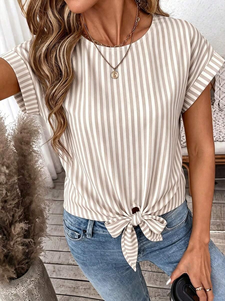 EMERY ROSE Áo nữ mùa hè in họa tiết: Áo thun buộc dây phía trước dễ thương, phù hợp cho những buổi đi chơi thường ngày, áo khoác ngoài casual dành cho nữ. - Màu be - Xem 1