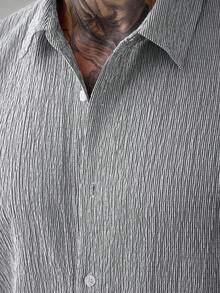 Manfinity CasualCool Men's Crinkle Striped Short Sleeve Shirt, Loose Fit Turndown Collar, Comfortable For Daily, Commute And Weekend Outings, Spring/Summer - Multicolor - View 4