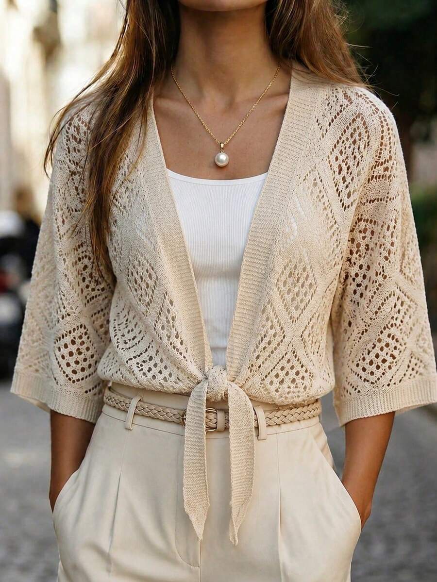 SHEIN Holidaya Trang phục mùa hè mới cho nữ, Áo khoác cardigan dệt kim màu trắng ngà dành cho nữ - Cổ chữ V, tay lỡ 3/4, họa tiết lỗ hình thoi, thắt eo kiểu buộc dây, nét quyến rũ lãng mạn phong cách boho và kiểu áo khoác ngoài thường ngày. - Màu be - Xem 1