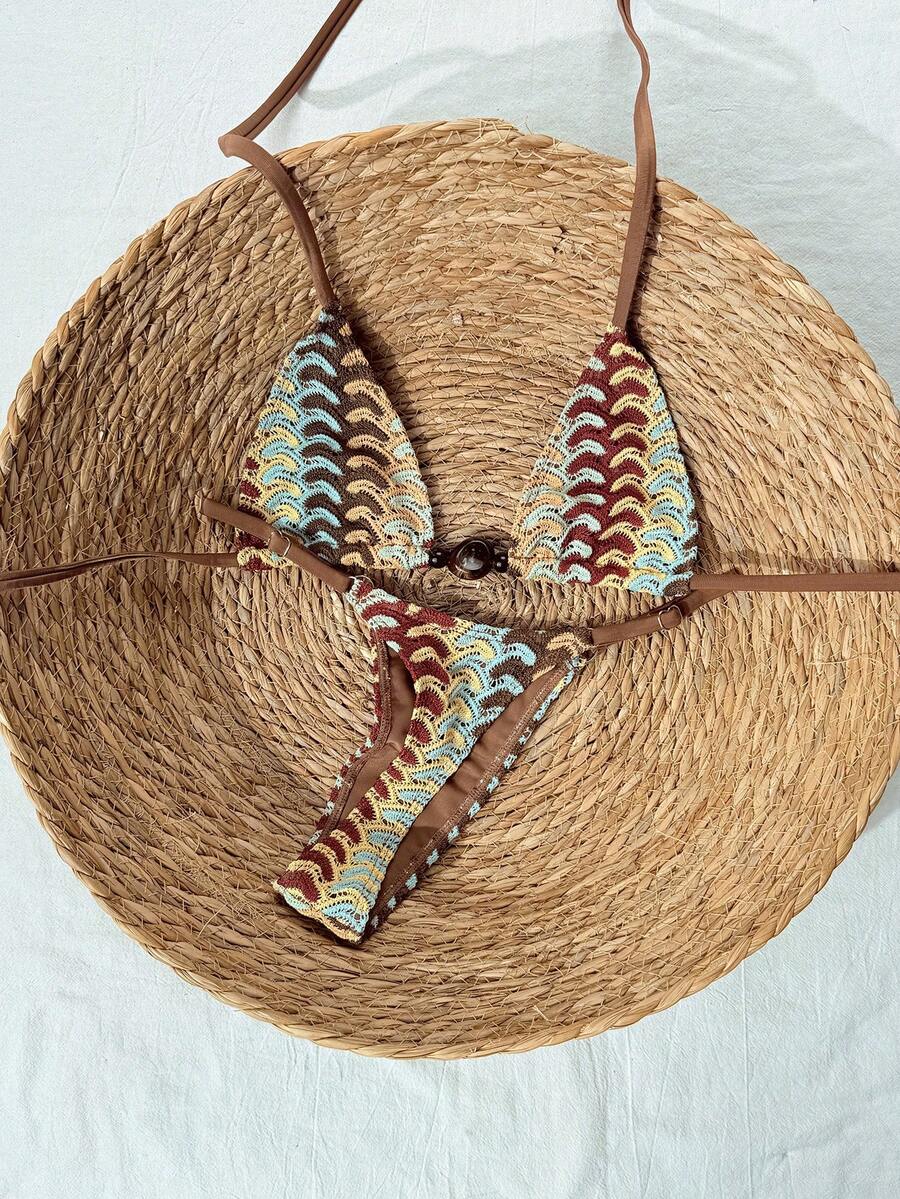 Swim Mod Bộ bikini nữ màu nâu trơn, phối cùng vải móc len xanh dương, vàng, đỏ, kiểu dáng xẻ tà, thích hợp cho mùa Xuân/Hè 2026. - Nhiều màu - Xem 1