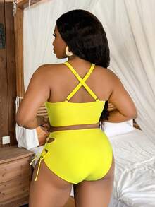 Slaydiva Conjunto de bikini 2026 de verano nuevo con cordones amarillos y escote halter | Bottom con recortes fruncidos y lazos | Bottom de talle alto | Traje de baño para vacaciones en la playa, talla grande - Amarillo - Ver 2