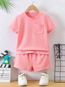 SHEIN Young Boy Summer Solid Color Round Neck Short Sleeve Pocket T-Shirt And Shorts Casual 2-Piece Outfit - Pink - View 3