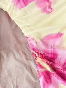 SHEIN 少女休闲舒适优雅波西米亚热带条纹扭结迷你连衣裙，适合度假/假日/复古/海滩/海边/优雅场合，可爱，吊带A字廓形，适合度假、派对、复活节、狂欢节、海滩、邮轮、下午茶等场合，时尚夏日连衣裙，波西米亚风格 - 黃色 - 查看 5