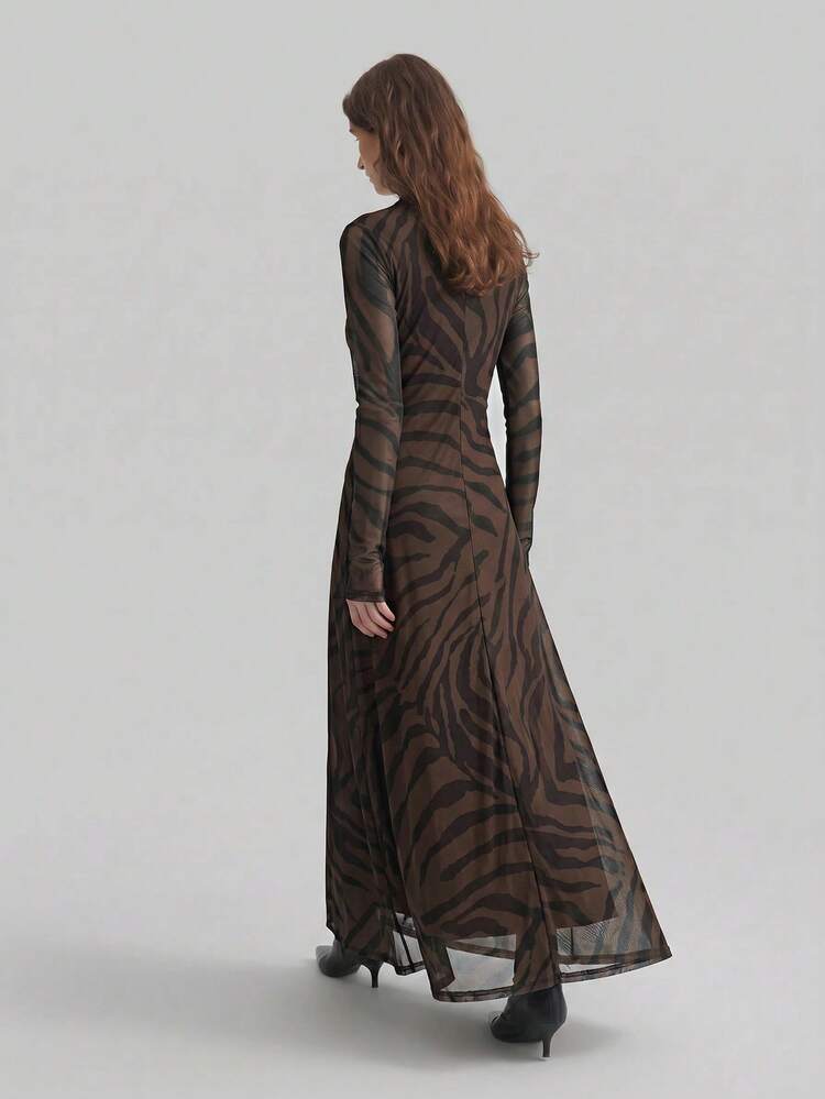 New Elegant Leopard Print Digital Printed Long Sleeve Fitted A-Line Dress For Women, Suitable For Party, Holiday, Commuting, Elegant Minimalist, Teacher's Day, Loose A-Line Silhouette, Office Wear, Wedding Guest, Resort Vacation, Fashion Versatile Dress All-Season Versatile Modern Urban Fashion Business Casual Women's Wear Office Attire Understated Old-Money Style, Elegant And Sophisticated, High-Quality Commuter And Airport Clothes