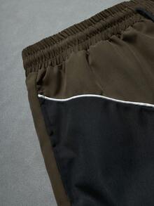 Manfinity ZONE917 Men's Contrast Color Patchwork Letter Print Drawstring Waist Shorts, Holiday - Coffee Brown - View 3