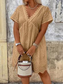 Breezaya Plus Size Lace Patchwork V-Neck Hollow Out Short Sleeve Loose Backless Dress - Khaki - View 7