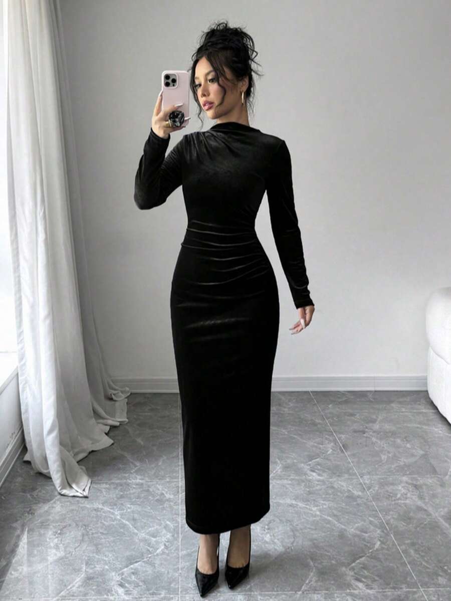 Arcane Artistry Plus Size Women Solid Color Pleated Elegant Cinched Waist Party Dress - Black - View 1