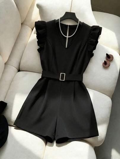 GlowEve CURVE Bộ jumpsuit cỡ lớn cổ chữ V cài kim loại, thắt lưng, tay bồng, phù hợp cho công sở và mặc hàng ngày.