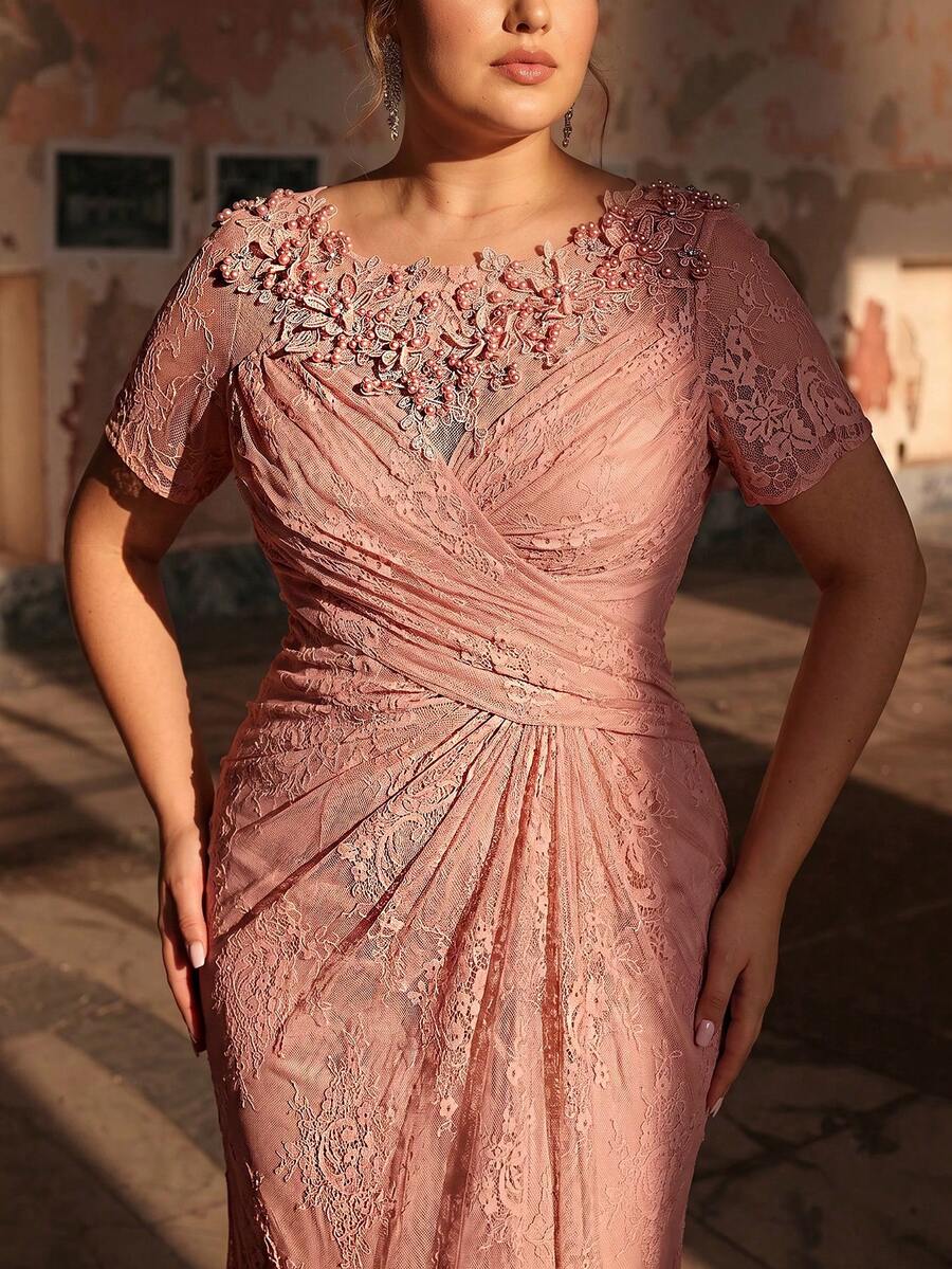 Serin Plus Size Elegant Romantic Lace Round Neck Short Sleeve Ruched Fitted Fishtail Hem Dress, Suitable For All Formal Occasions, Bridal Mother Dress