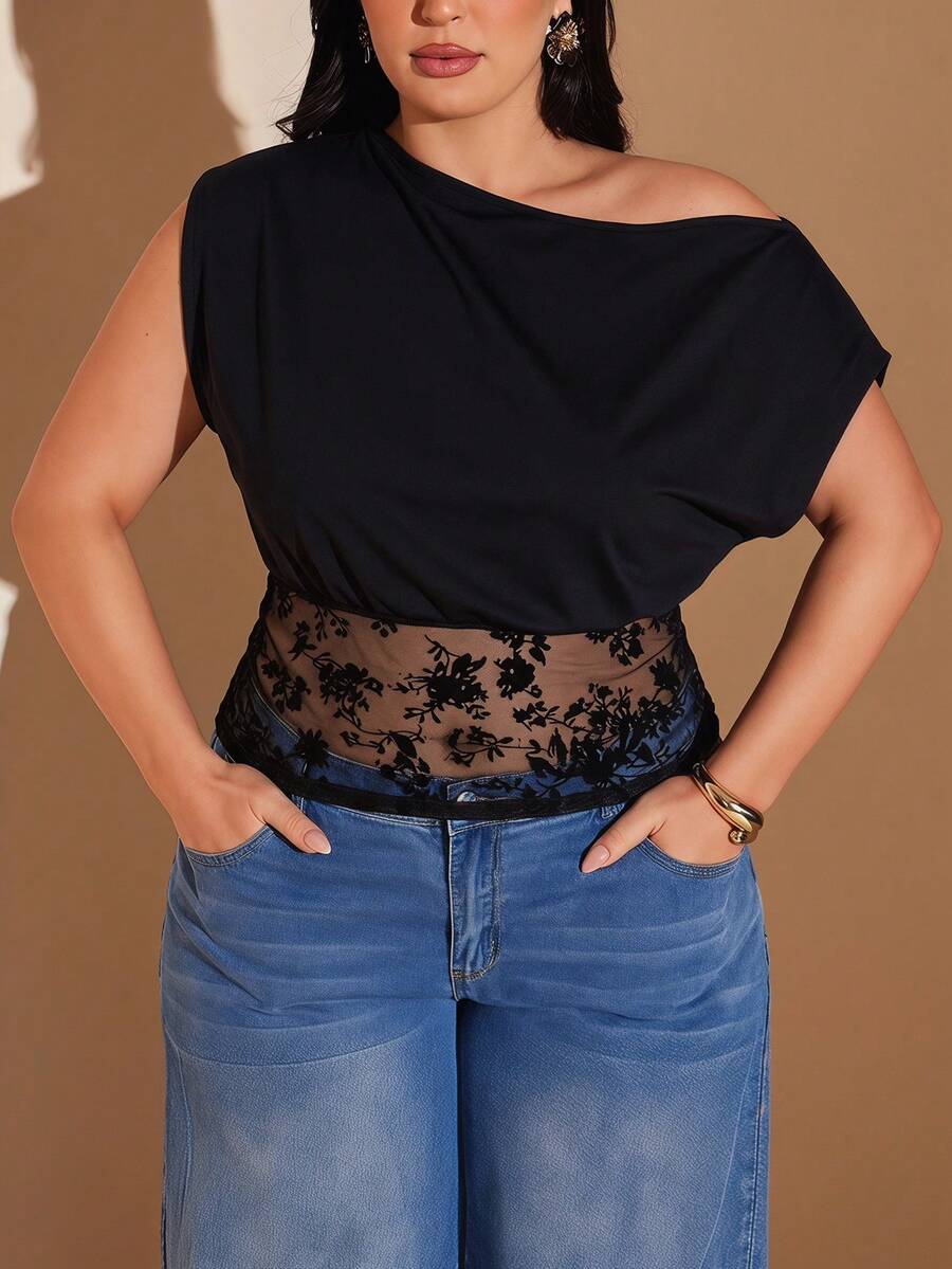 SHEIN BAE 大尺碼女款蕾絲拼接單肩休閒百搭日常穿搭上衣 - 黑色 - 查看 1