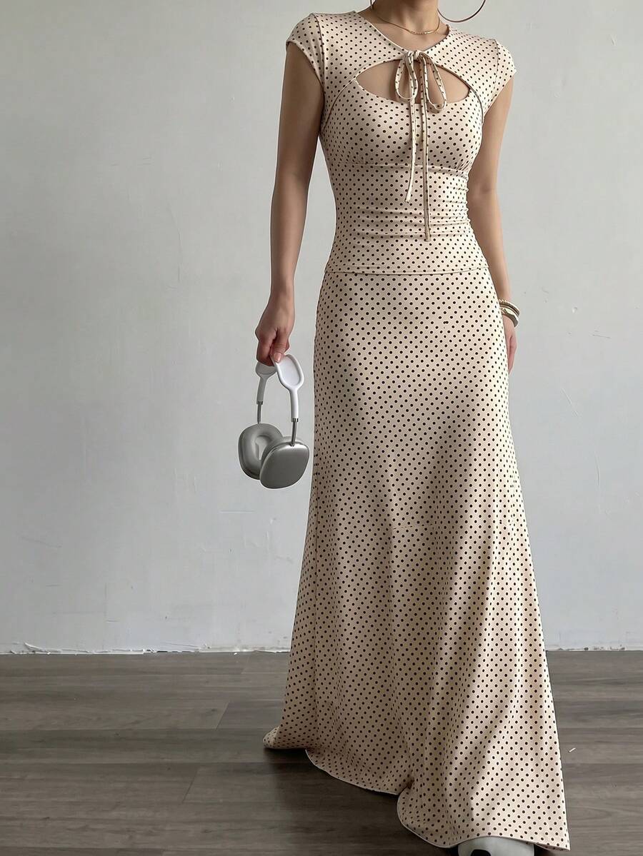 Aidyla 女款春夏杏色針織數位波點鏤空短袖抓皺通勤休閒上衣與A字優雅休閒裙 2件套 - 杏色 - 查看 1