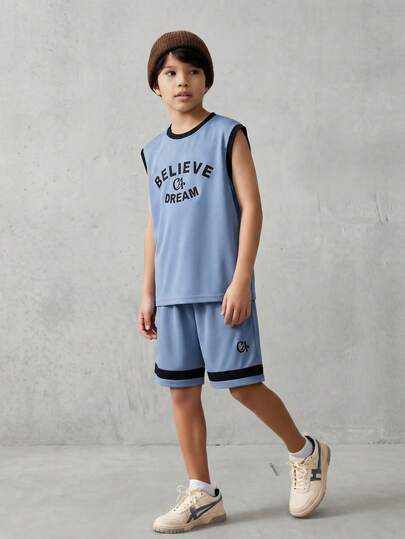 SHEIN Casuvi Kids 2pcs/Set Boys Casual Sports Daily Wear Round Neck Loose Letter Print Short Sleeve T-Shirt And Elastic Waist Loose Letter Print Shorts, Summer Basketball Outfit For Boys