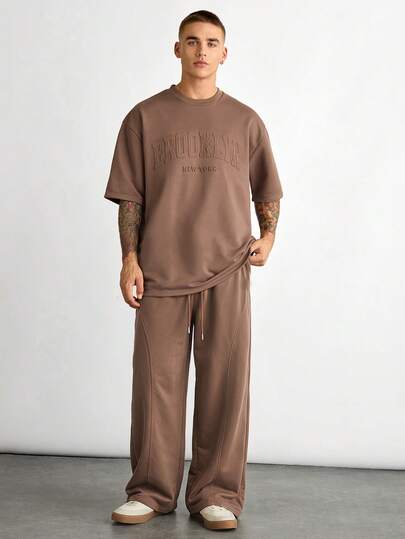 SWAVVY 1 Set Men's Casual Fashion American Street Style Everyday Commute Minimalist Letter Embossed Drop Shoulder Loose T-Shirt And Drawstring Waist Long Pants Suit, Spring/Summer/Autumn