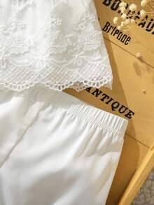 SHEIN Newborn Baby Cute Minimalist Elegant White Top And Ruffle Shorts Set, Suitable For Parties - White - View 6