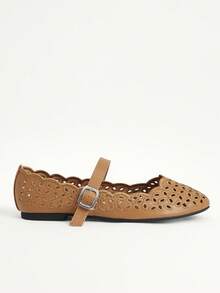 CUCCOO CHICEST Women's Hollow Embroidery, Buckle, Comfortable Flat Shoes - Brown - View 3