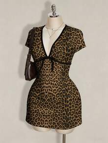 SHEIN ICON 大码女式深V领复古豹纹蝴蝶结短袖A字连衣裙，适合返校、休闲、度假、夏季穿着 - 彩色 - 查看 3