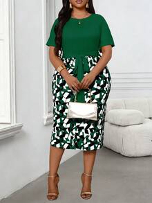 Villa Velisse Plus Size Colorblock Graphic Print Twist Front Round Neck Short Sleeve Dress Office Green Summer Elegant - Dark Green - View 4