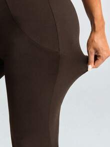 SHEIN Pantalones acampanados casuales y versátiles de unicolor con cintura ajustable para uso diario durante el embarazo - Café integral - Ver 6