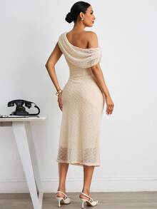 MaterniWear فستان حمل أنيق أحادي اللون بياقة غير متماثلة مناسب للصيف - لون مشمشي - مشاهدة 3