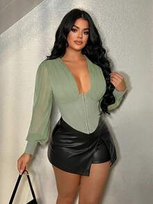 SHEIN SXY Áo sơ mi nữ màu đen chất liệu chiffon, xếp ly vai, eo, họa tiết xương cá. - Màu xanh Bạc hà - Xem 5