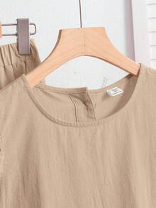 SHEIN 2pcs/Set Girls Casual Ruffle Trim Round Neck Blouse&Loose Woven Pants Set,Khaki,Suitable For Commuting,Parties,Shopping,Vacation,School - Khaki - View 5