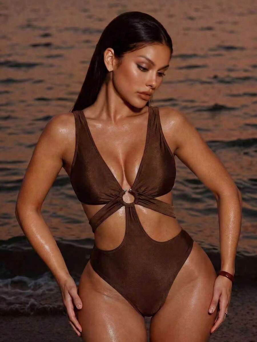 SHEIN Swim 女士纯色镂空连体泳衣,适合游泳、度假、夏季海滩 - 咖啡棕 - 查看 1