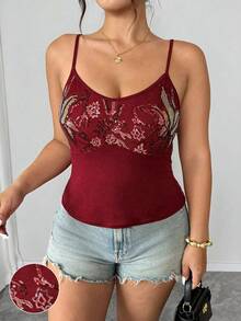 SHEIN Clasi Plus Size Multicolor Sequin Pattern Mesh Patchwork Solid Color Fabric Camisole, Casual Outdoor, Date, Party, Beach Holiday Camisole - Burgundy - View 6