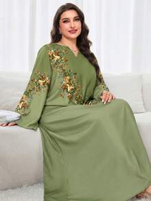 Al Najma Plus Size Women Floral Pattern V-Neck Long Sleeve Arabic Style Dress - Green - View 5