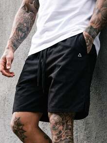 Manfinity CasualCool Quần short nam họa tiết tam giác, lưng dây rút, có túi, phong cách thường ngày - màu đen - Xem 7