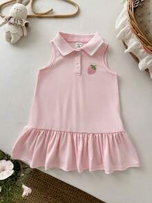 SHEIN Đầm không tay cho bé gái, dễ thương, cổ polo, xếp ly, họa tiết dâu tây 3D. - Hồng - Xem 3