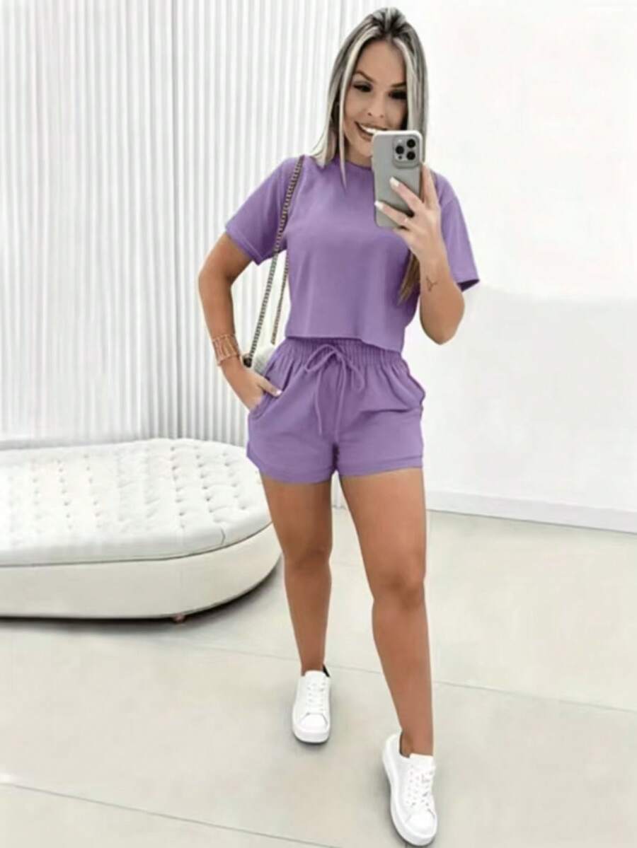 Selamara Bộ đồ nữ trơn màu gồm áo thun ngắn tay cổ tròn và quần short, kiểu dáng thường ngày. - Màu tím - Xem 1