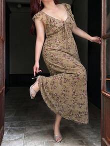 Vibekara Plus Size Women Green Floral Sleeveless Casual Vacation Dress - Multicolor - View 7
