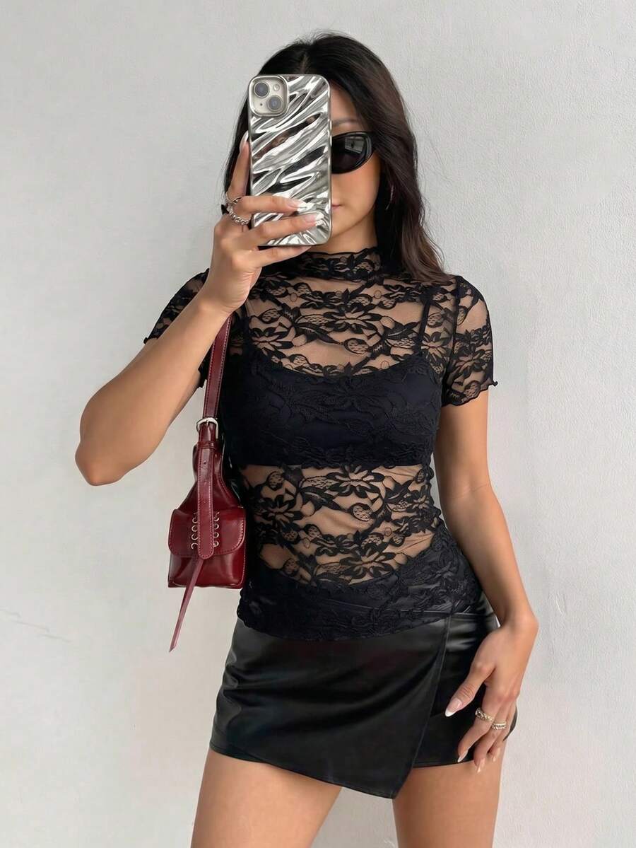 EgrlEra 女款立領短袖性感蕾絲透視上衣 - 黑色 - 查看 1