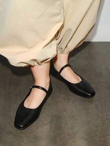 Bholvia Square Toe Women's Shoes 2023 Spring/Fall New Arrival French Mary Jane Flat Shoes Non-Slip Soft Bottom Evening Shoes - Black - View 3