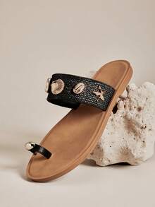SHUZIA Women's Metal Decor Casual Fashionable Flat Sandals - Black - View 4