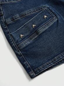 ROMWE Grunge Punk Vintage Distressed Skull Studded Plus Size Women Denim Shorts - Blue - View 4