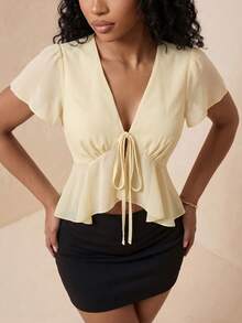 Eryvara Blusa de manga corta para mujer, de moda y cómoda para ir al trabajo en primavera/verano, con cierre de lazo y ribete de volantes - Amarillo - Ver 9