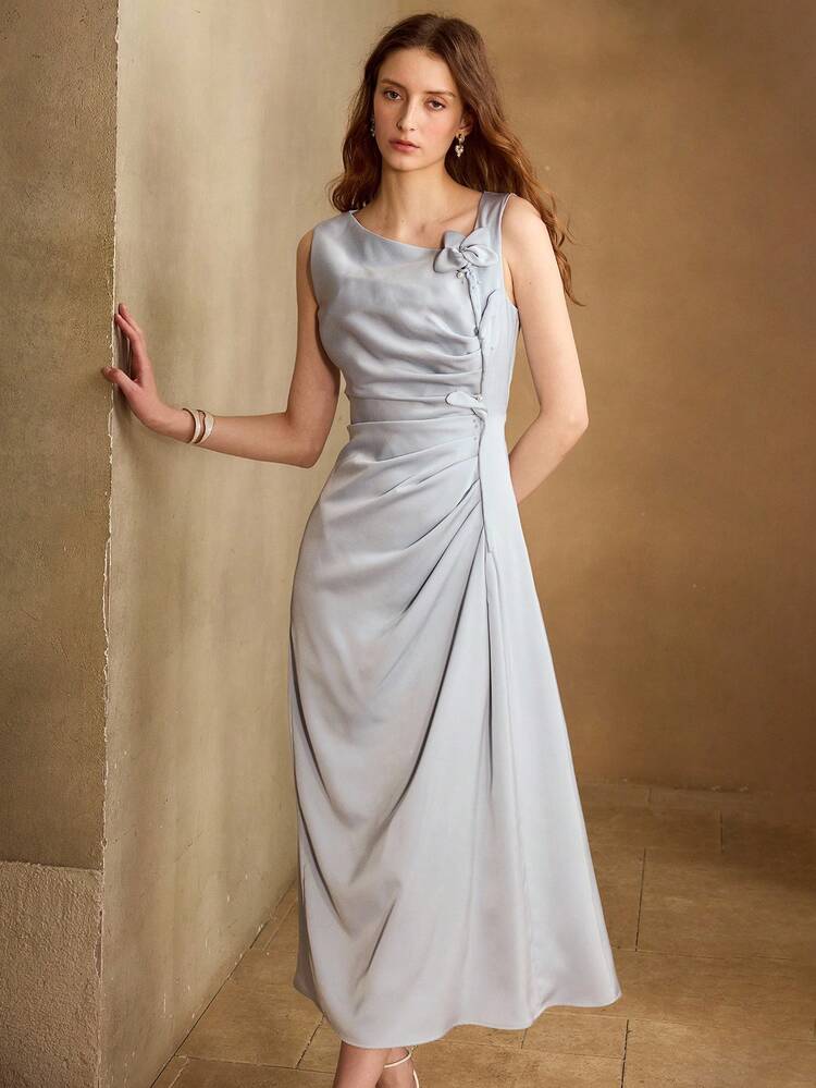 WOMEN'S SLEEVELESS DRESS WITH 3D FLORAL DECOR AND RUCHED WAIST