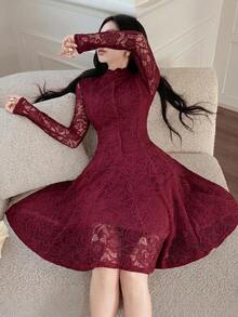 Feyla Women's Elegant Solid Color Lace Mini Dress - Burgundy - View 3