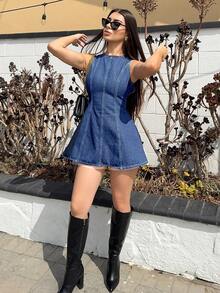 Sexy Backless Denim Mini Dress For Summer - Light Wash - View 3