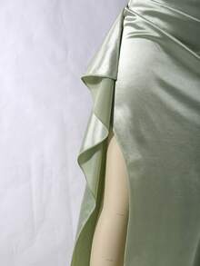 SHEIN 女童綠色單肩蝴蝶結修身洋裝，輕盈柔軟面料，適合度假、畢業季、開學季、婚禮季、正式派對與活動 - 綠色 - 查看 3