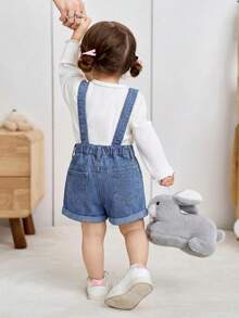 Baby Girl Pink Heart Embroidered Blue Denim Suspender Shorts - Medium Wash - View 2